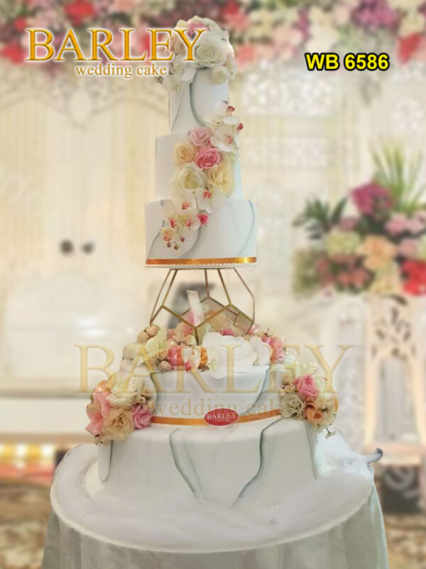 Kue Pernikahan (Wedding Cake) Tier 5 - #13