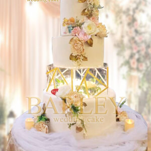 Kue Pernikahan (Wedding Cake) Tier 4 - #1