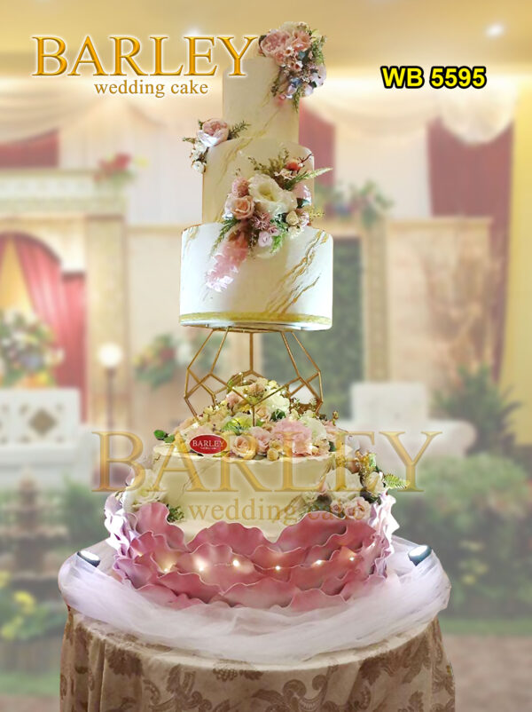 Kue Pernikahan (Wedding Cake) Tier 5 - #11