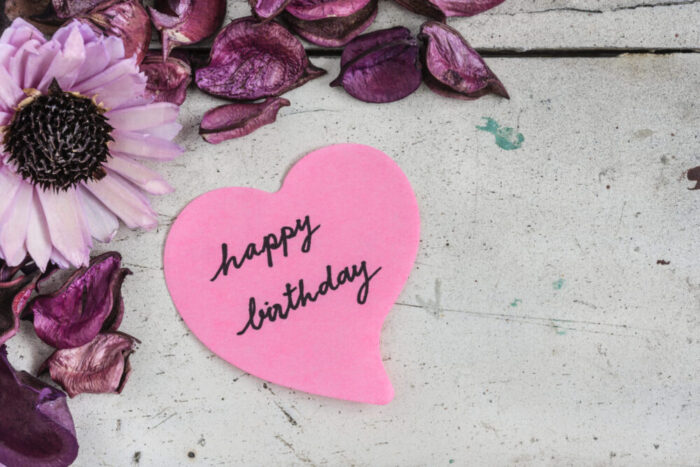30 Contoh Ucapan Ulang Tahun untuk Pacar
